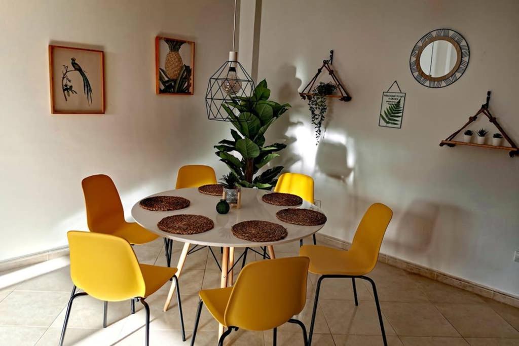 Centro De Corralejo Con Vistas A Isla De Lobos Villa Eksteriør bilde
